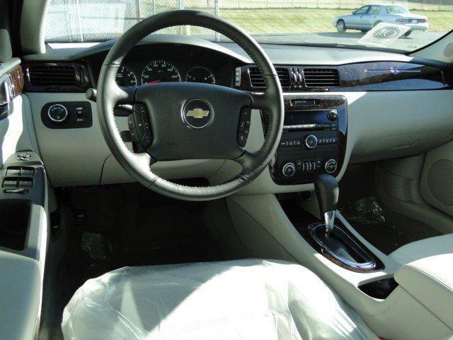 Chevrolet Impala 2012 photo 3