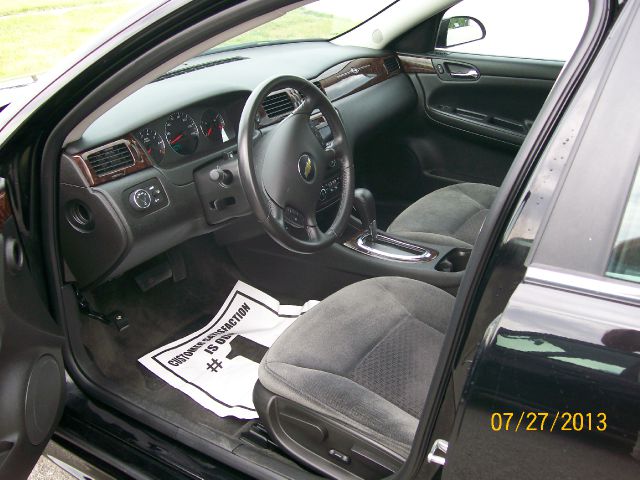 Chevrolet Impala 2012 photo 3