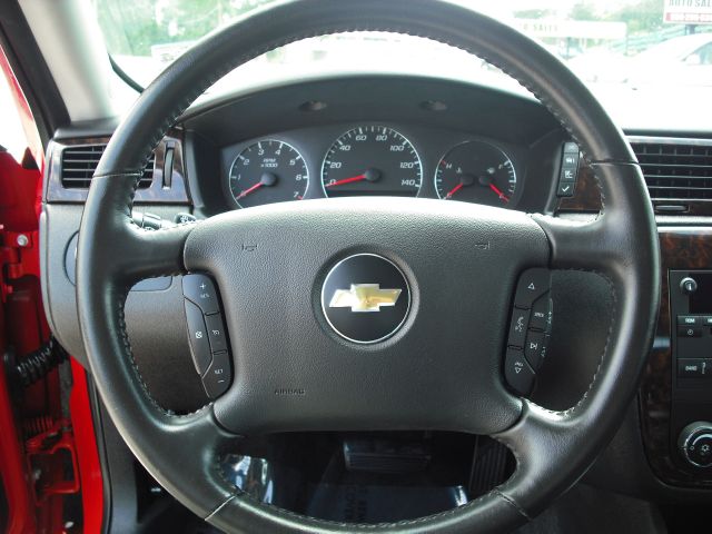 Chevrolet Impala 2012 photo 3