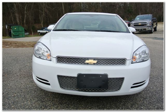 Chevrolet Impala 2012 photo 2