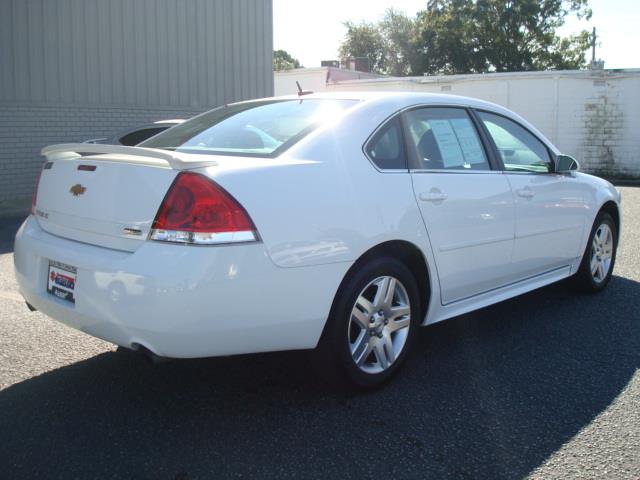 Chevrolet Impala 2012 photo 3