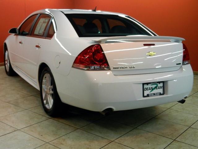 Chevrolet Impala 2012 photo 2