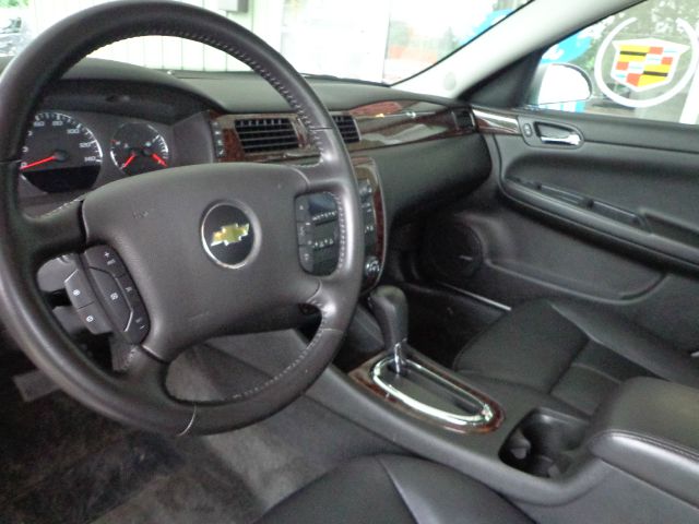 Chevrolet Impala 2012 photo 3