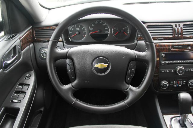 Chevrolet Impala 2013 photo 2