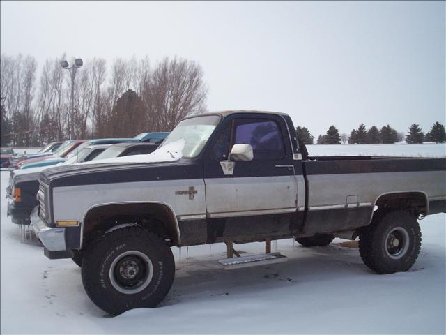 Chevrolet K10 1987 photo 1