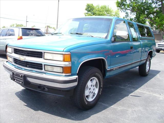 Chevrolet K1500 Crew Cab 4WD Pickup