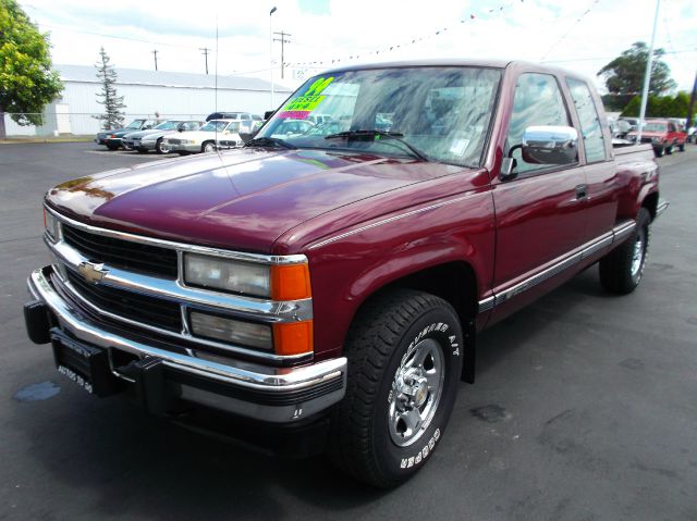 Chevrolet K1500 K5 4WD Pickup Truck