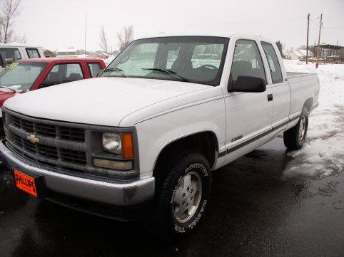 Chevrolet K1500 Base Pickup