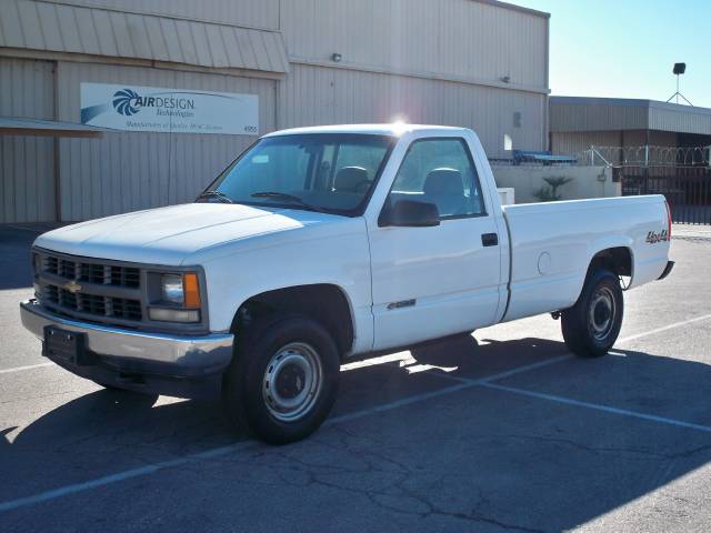 Chevrolet K1500 Base Pickup