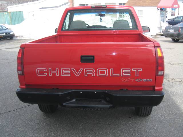 Chevrolet K1500 1995 photo 2