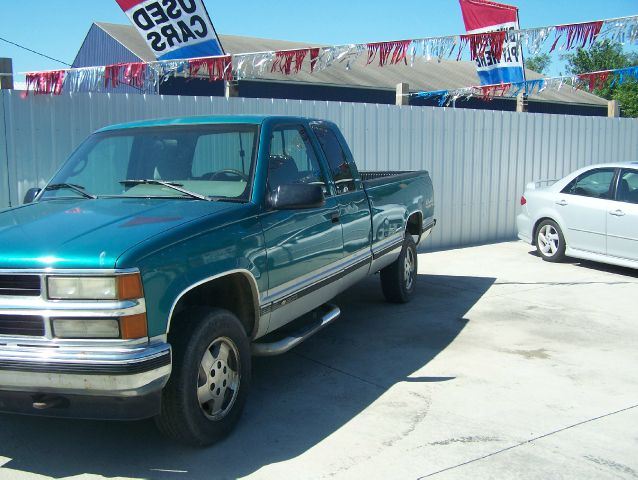 Chevrolet K1500 1995 photo 2