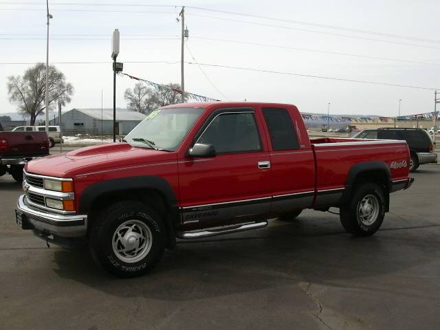 Chevrolet K1500 Base Pickup