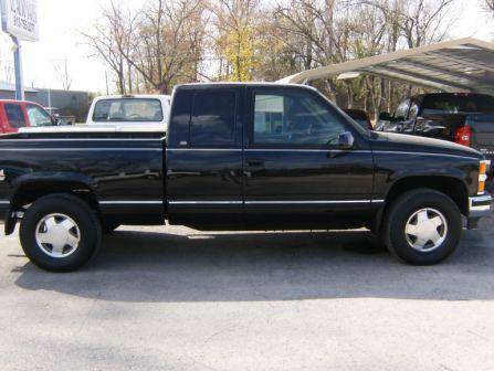 Chevrolet K1500 Base Pickup