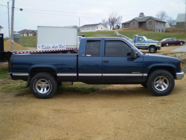 Chevrolet K1500 1996 photo 1