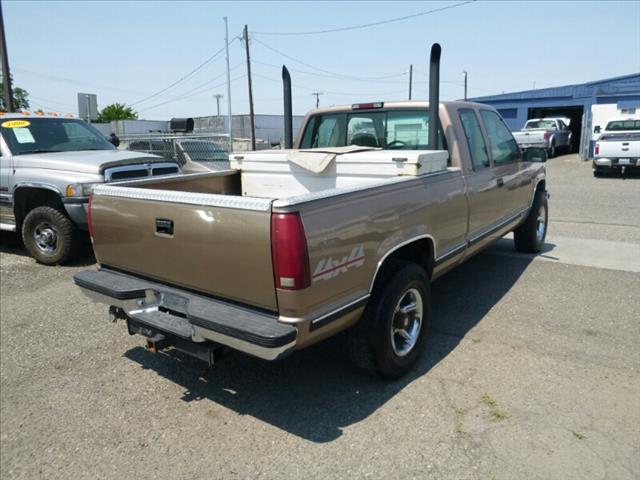 Chevrolet K1500 1996 photo 3