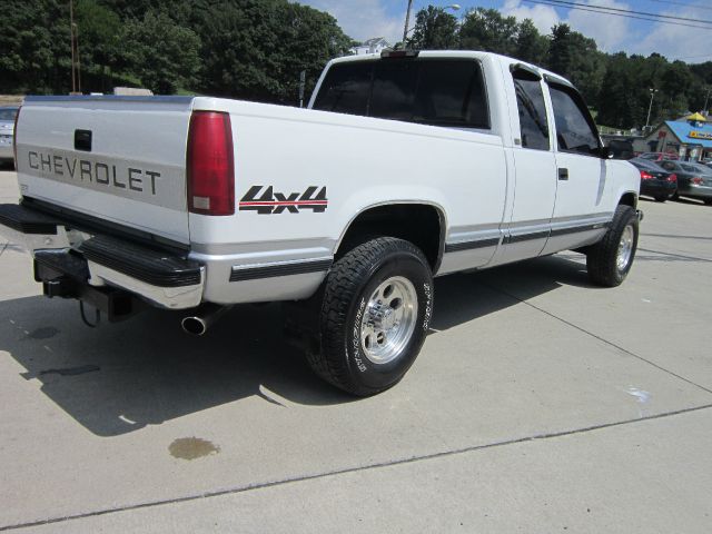 Chevrolet K1500 1997 photo 2