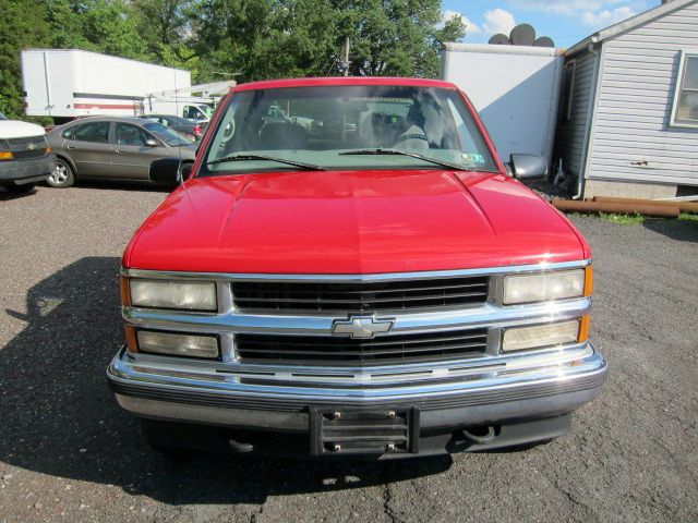 Chevrolet K1500 1997 photo 2