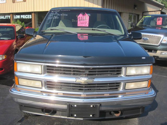 Chevrolet K1500 1997 photo 2