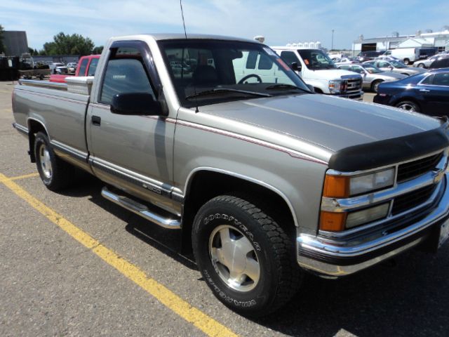 Chevrolet K1500 1998 photo 2