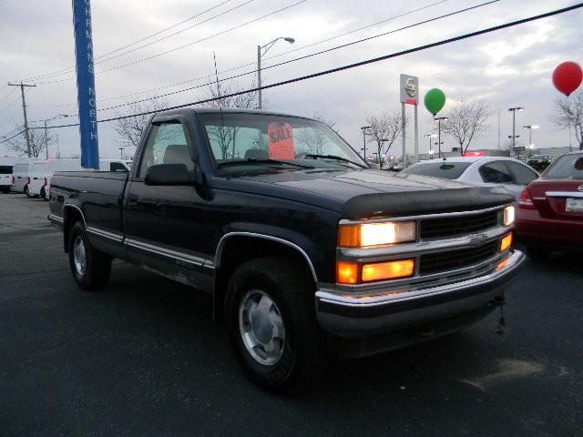 Chevrolet K1500 1998 photo 2