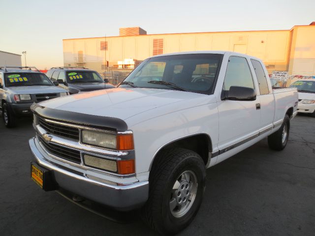 Chevrolet K1500 1998 photo 3