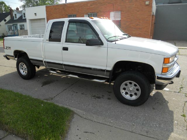 Chevrolet K1500 1998 photo 3