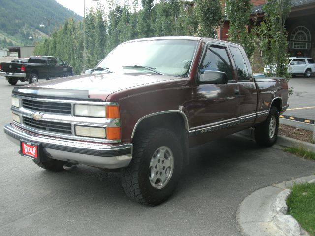 Chevrolet K1500 1998 photo 2