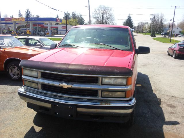 Chevrolet K1500 1999 photo 2