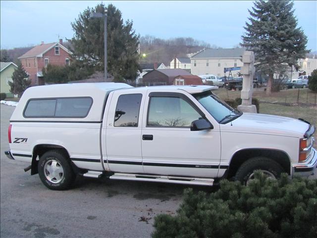 Chevrolet K1500 1999 photo 3