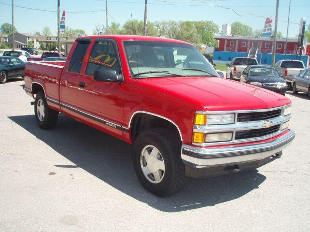 Chevrolet K1500 1999 photo 2