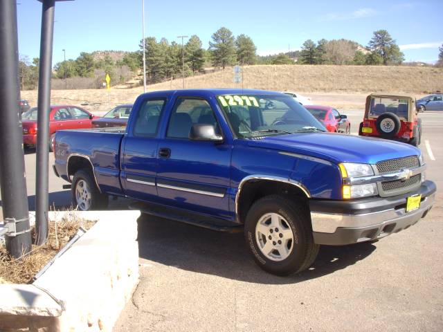 Chevrolet K1500 2004 photo 3