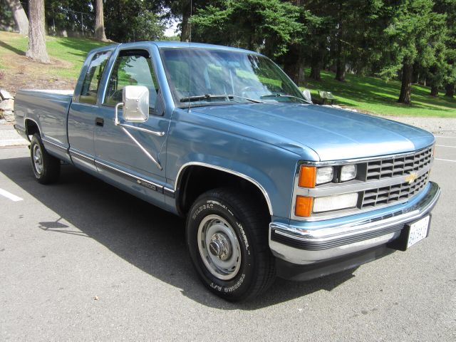 Chevrolet K2500 1988 photo 3