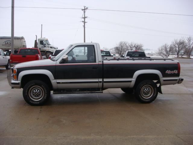 Chevrolet K2500 1989 photo 1