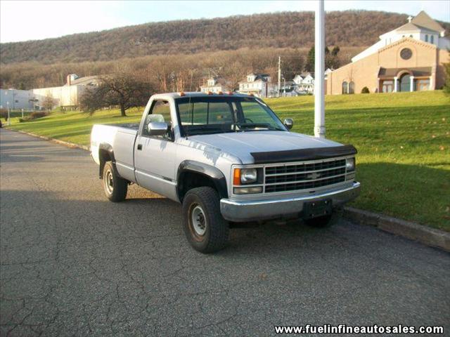 Chevrolet K2500 1990 photo 2