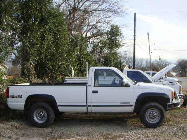 Chevrolet K2500 1991 photo 3