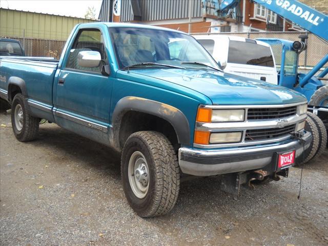 Chevrolet K2500 1996 photo 2