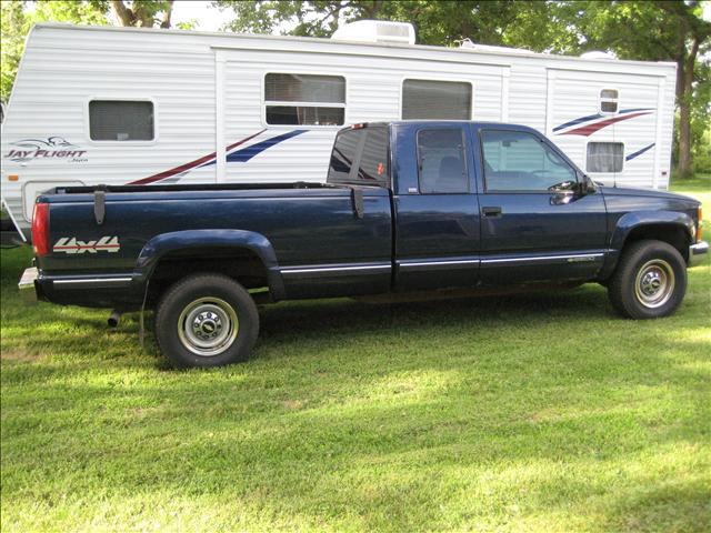 Chevrolet K2500 1996 photo 2