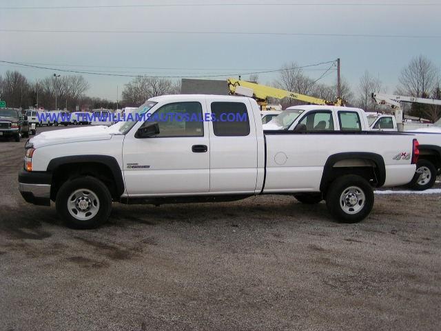 Chevrolet K2500 2006 photo 3