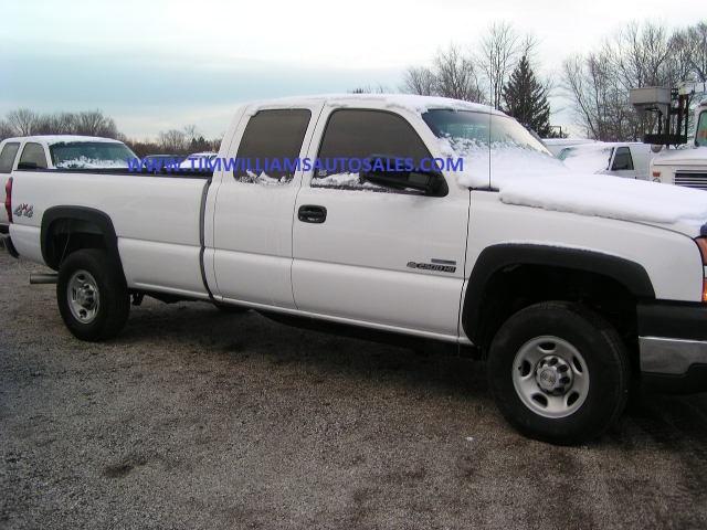 Chevrolet K2500 2006 photo 2