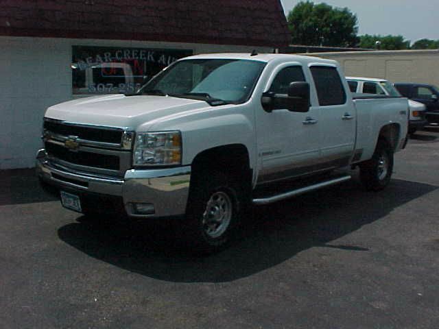 Chevrolet K2500 2009 photo 2