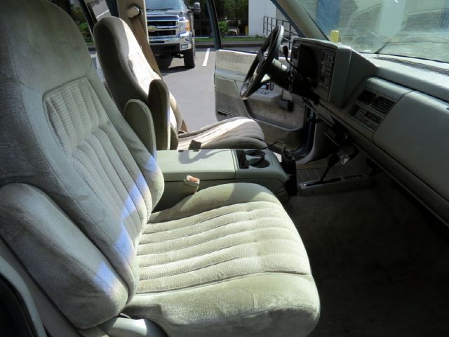 Chevrolet K3500 1993 photo 10