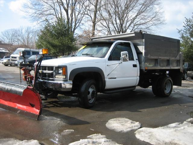 Chevrolet K3500 4WD 4dr Sport Pickup