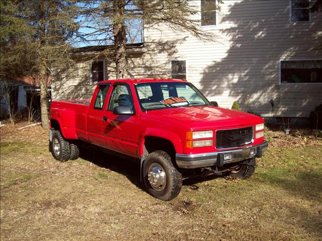 Chevrolet K3500 1998 photo 2