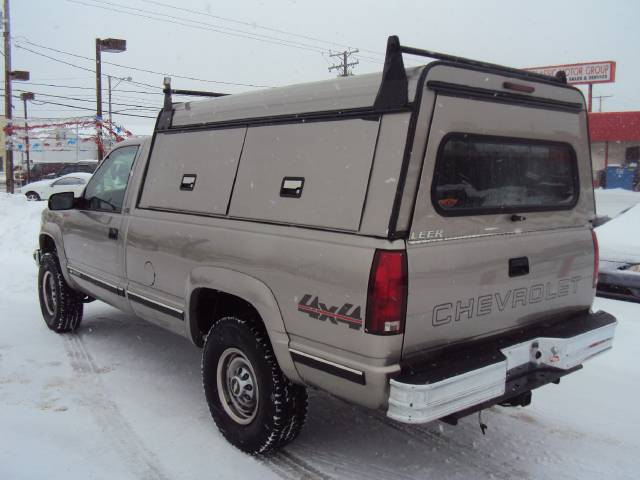 Chevrolet K3500 1998 photo 2