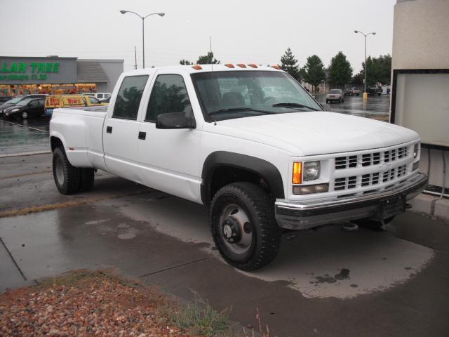 Chevrolet K3500 Base Pickup