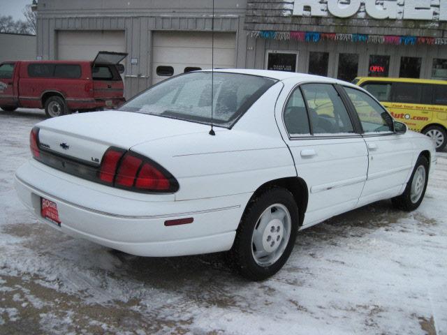 Chevrolet Lumina 1995 photo 1