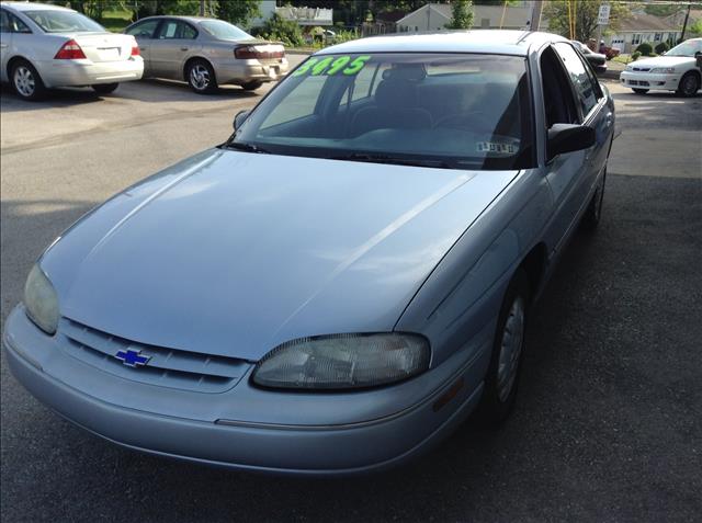 Chevrolet Lumina 1996 photo 2