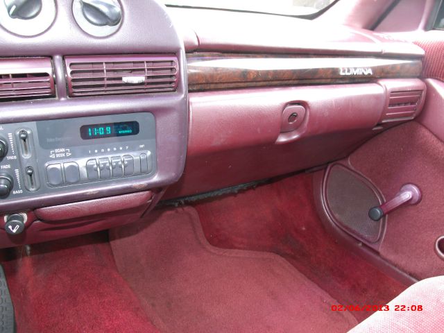 Chevrolet Lumina 1997 photo 2