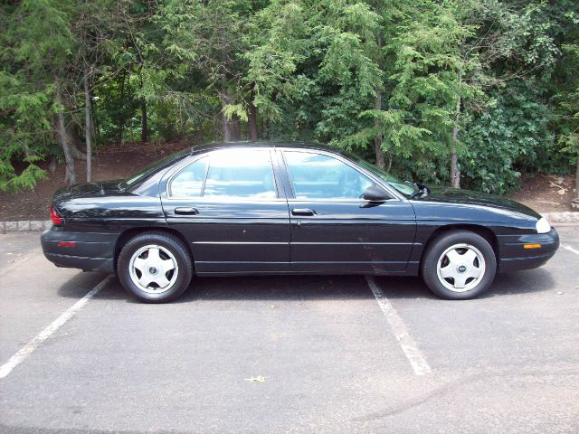 Chevrolet Lumina SLE SLT WT Sedan