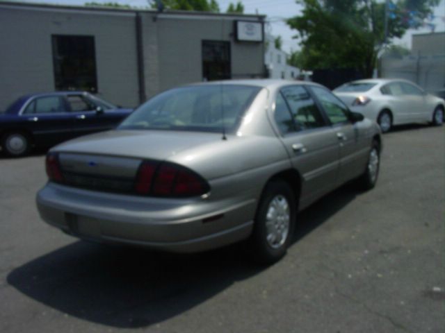 Chevrolet Lumina 1999 photo 3